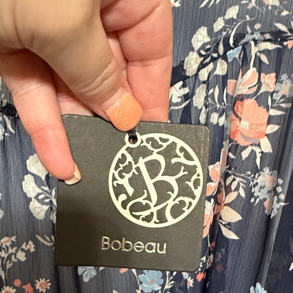Bobeau Floral Navy Blouse with Lace Trim - Picture 2 of 6